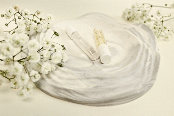 Floral-shaped Tray - Image 3