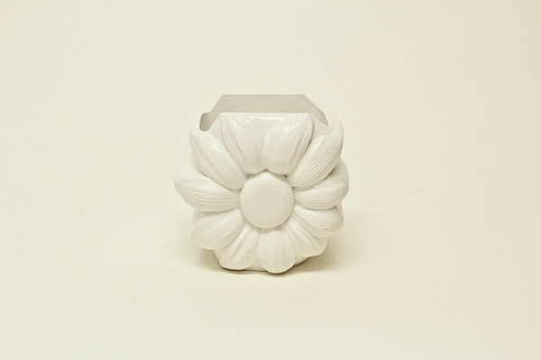 Sunflower-Shaped Container
